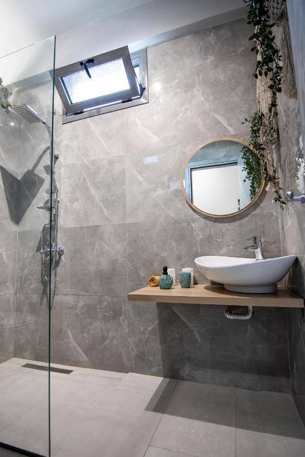 Georgianna'S Suite With Private Pool , 'Blank Suite' Harokopió Kültér fotó